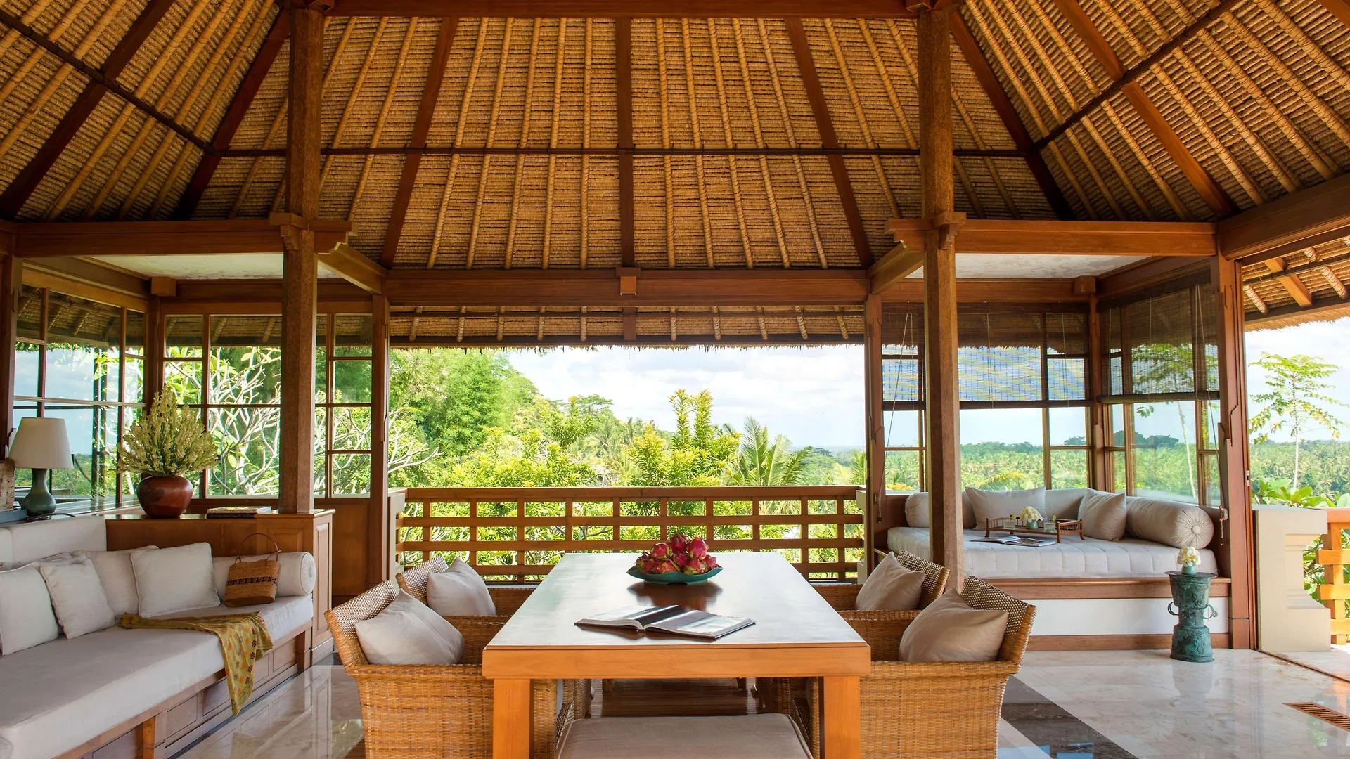 Hotel Amandari Ubud 5*,